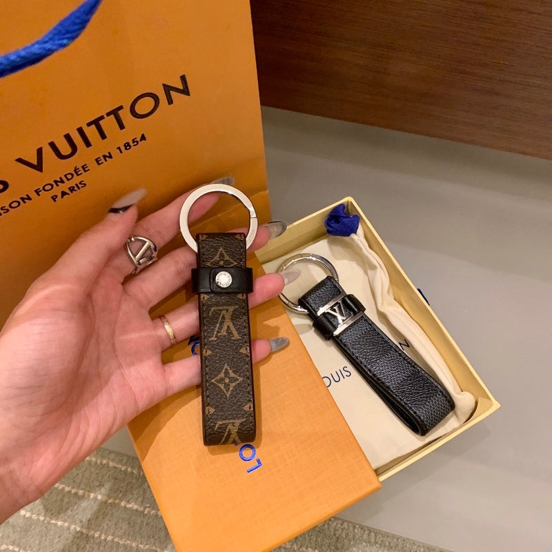 LKE9 Fashion  keychain popular accessories